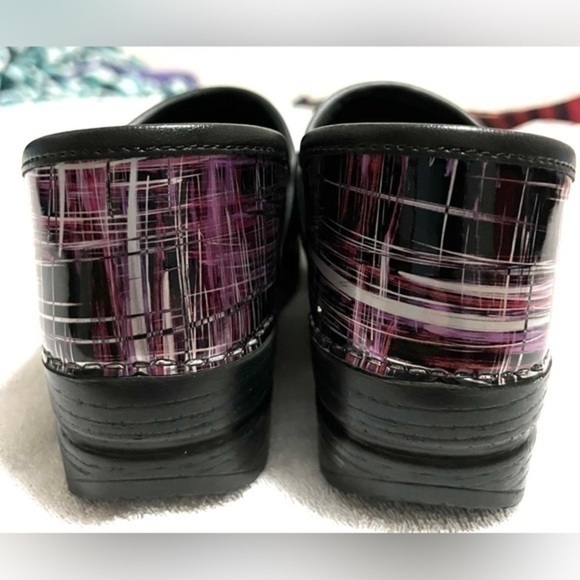 Like new Dansko clogs - Picture 5 of 7